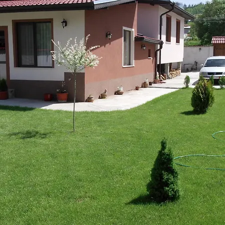 Tania Dolno Draglishte