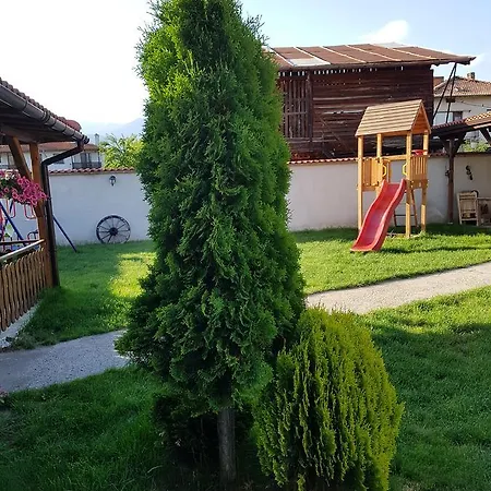 Casa de hóspedes Tania